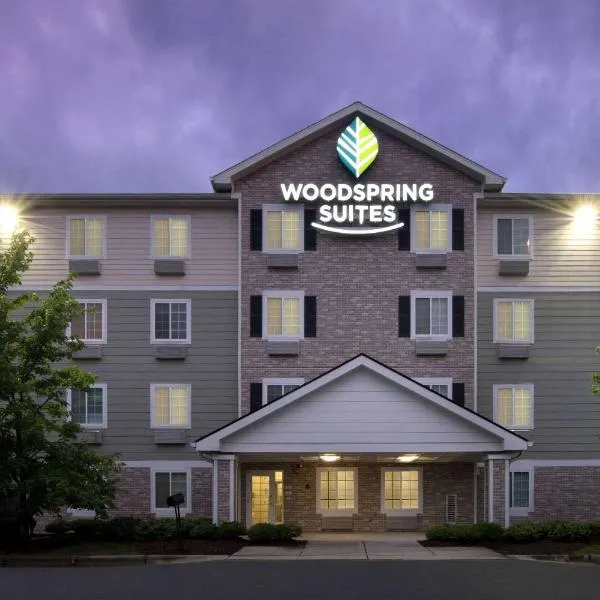 WoodSpring Suites Raleigh Apex, hotell i New Hill