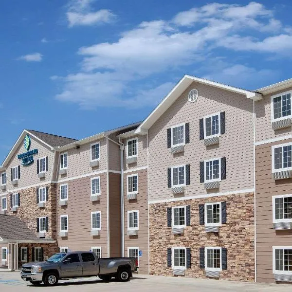 WoodSpring Suites Lake Charles, hótel í Iowa