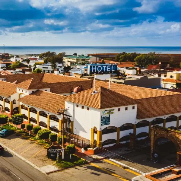 Del Mar Inn Playas, отель в городе Консепсьон