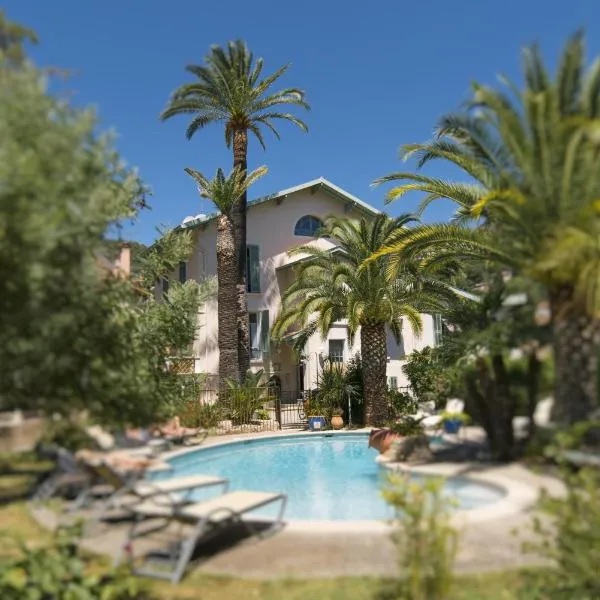 La Villa Roseraie , Hôtel Familial OUVERT TOUTE L'ANNEE โรงแรมในว็องส์