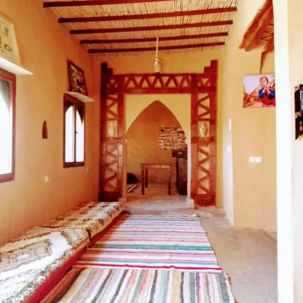 Riad Marhaba Merzane, hôtel à Derkaoua