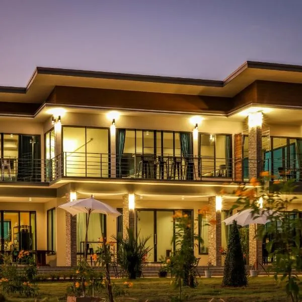 Baan chomphu @Pua, hotel v destinaci Pua