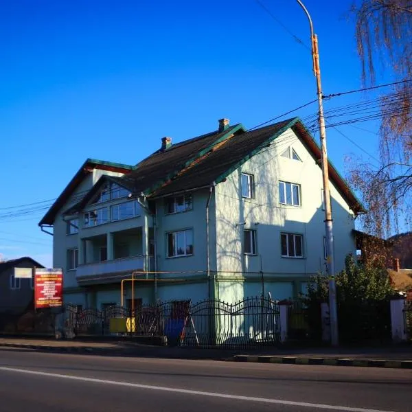 Casa in Bucovina โรงแรมในกูรา ฮูมอรูลุย