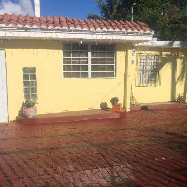 Gavidias Guest House, hotel em Cidra