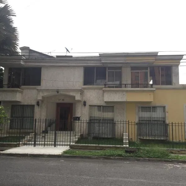 Casa Castillo Cali、カリのホテル