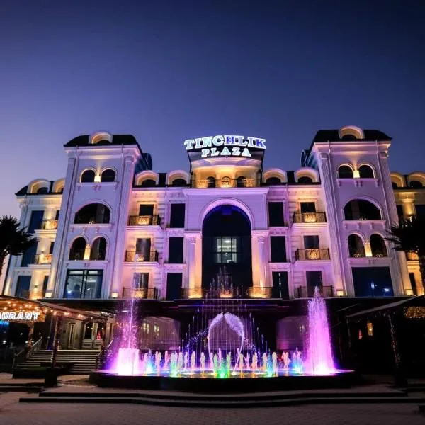 TINCHLIK PLAZA HOTEL، فندق في Malik