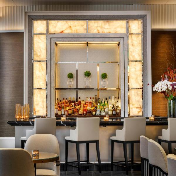 Four Seasons Hotel One Dalton Street