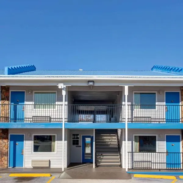 Motel 6 Branson, Mo, hotel di Rockaway Beach