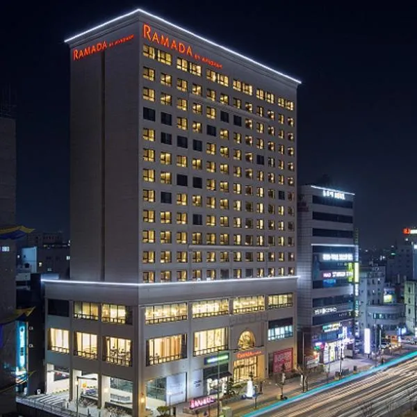 Ramada by Wyndham Daejeon, hotel v destinaci Tedžon