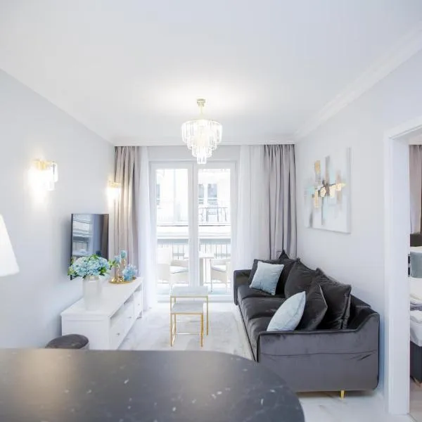Hamptons Apartment, hotel ve Svinoústí