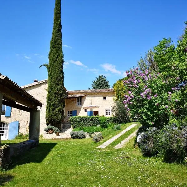 MAS DU SERRE DE CHABANAS, hotel v destinácii Grane