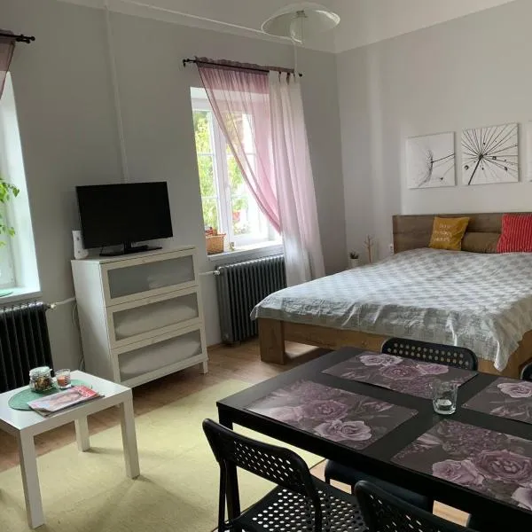 Négy évszak Apartman- Tapolca, hotel u gradu Tapolka