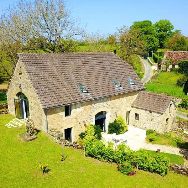 Maison de 3 chambres avec jardin amenage et wifi a Thegra, hótel í Thégra