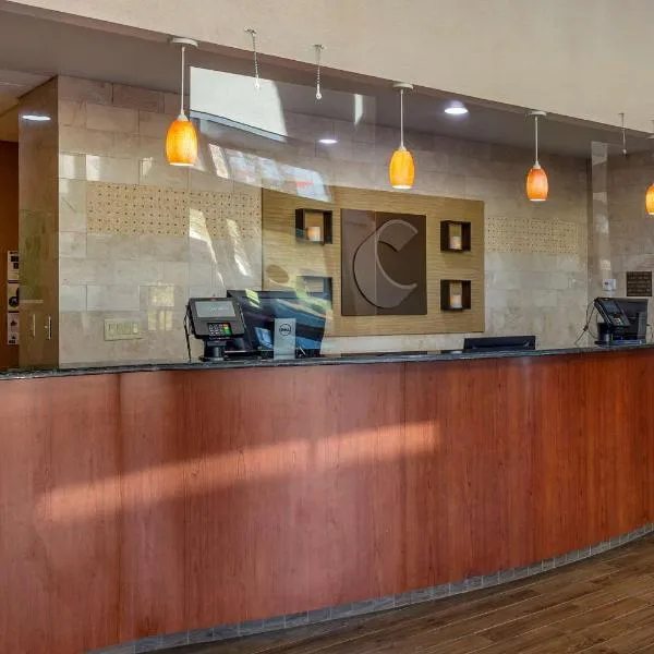 Comfort Inn At the Park, hotel i Fort Mill