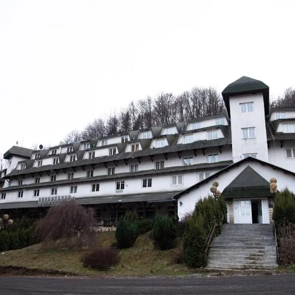브르제체에 위치한 호텔 Brzece Ski-Lift Apartments