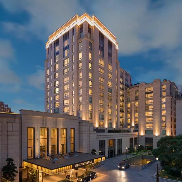 The Peninsula Shanghai, hotel v Šanghaji
