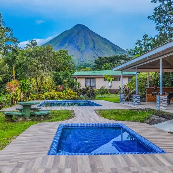 Lumbres Arenal, hotel v destinaci Fortuna