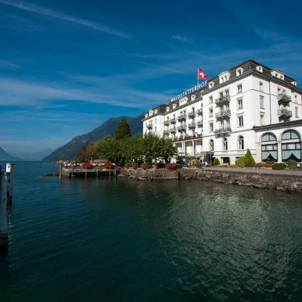Seehotel Waldstätterhof Swiss Quality, hotel di Brunnen