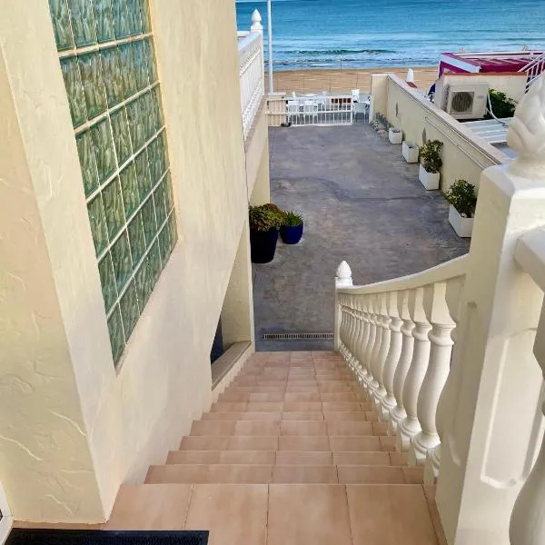 Royal Beach Villa Vista Mar, hotel v destinaci La Mata