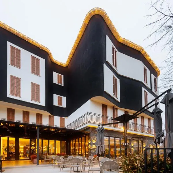 Park Plazza, hotel in Korçë
