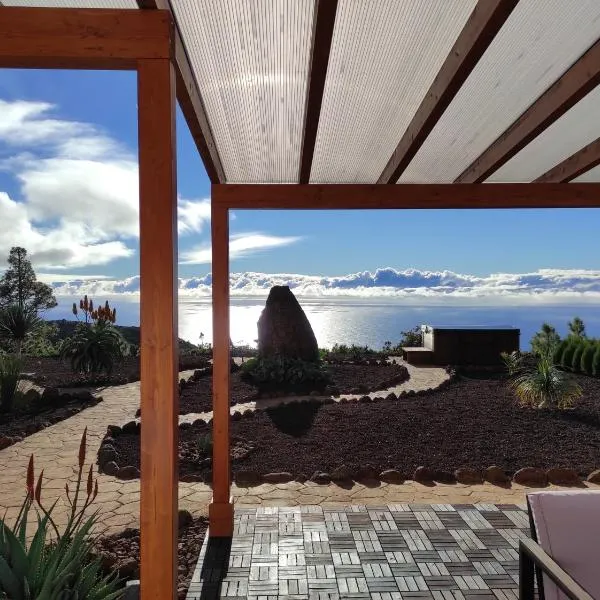 Casa Los Almendros Jacuzzi Garden โรงแรมในปุนตากอร์ดา