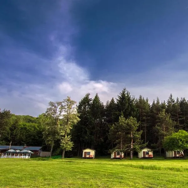 Комплекс Будното око The Beach, hotel in Shtarkelovo Gnezdo