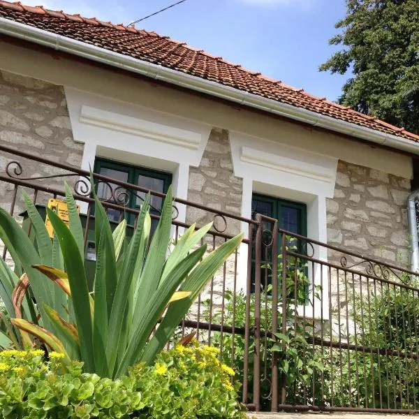 Cziróka Vendégház, hotel in Tolcsva