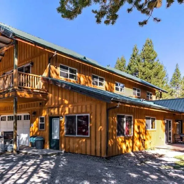 DiamondStone Guest Lodges, hotel v destinaci La Pine