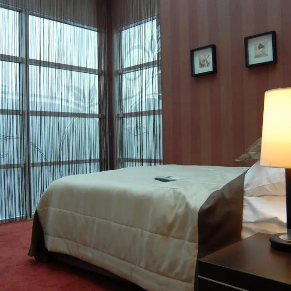 Hotel Pik, hotel v destinaci Mikolów