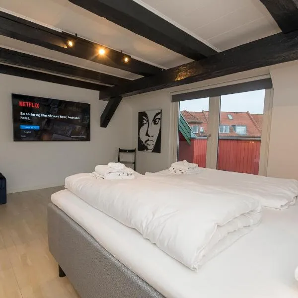 Modern Luxury Penthouse, hotel v destinaci Sønderborg