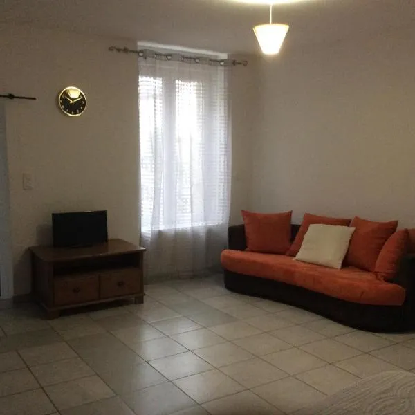 Studio confortable 33 m2, viešbutis mieste Hérépian