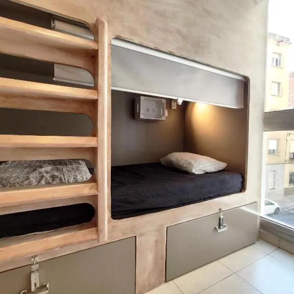 Onefam Sants, hotel v destinaci Barcelona