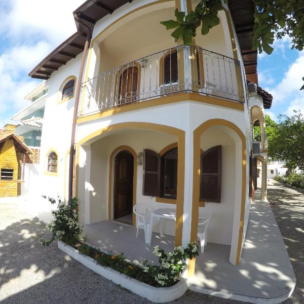 Residencial Sombreiro - a 50 m da praia