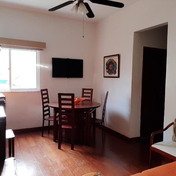 IPANEMA 2 quartos à 3 quadras da praia com garagem