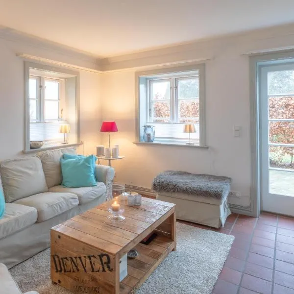 Reethus Hans, hotel a Husum