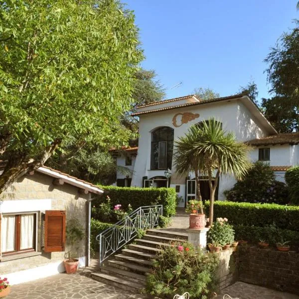 브라차노에 위치한 호텔 Hotel Villa Clementina