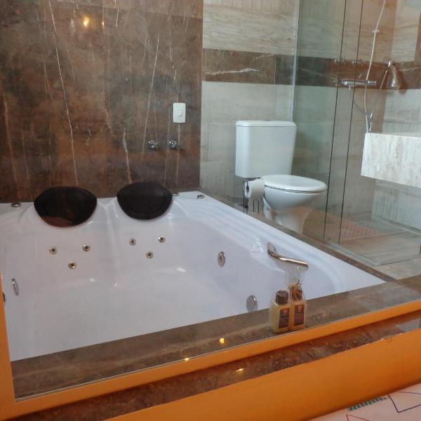 Monte Verde Inn Suítes com Hidromassagem dupla
