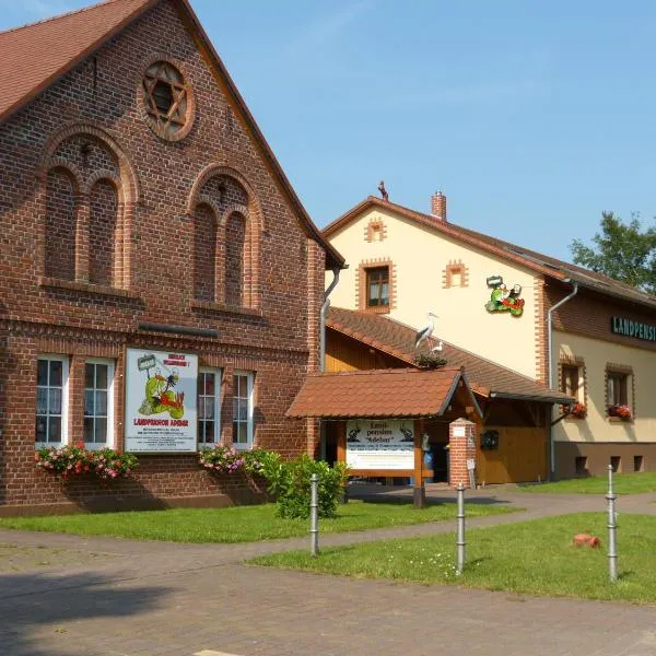 Landpension Adebar, hotel en Linum