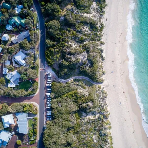 160 Steps... from Yallingup Beach, hotel v destinaci Yallingup