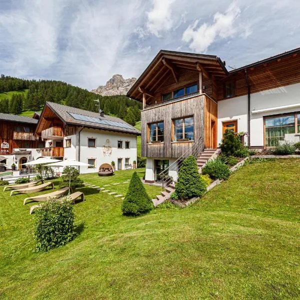 Villa Flora Mountain Lodges, hotel v destinaci San Cassiano
