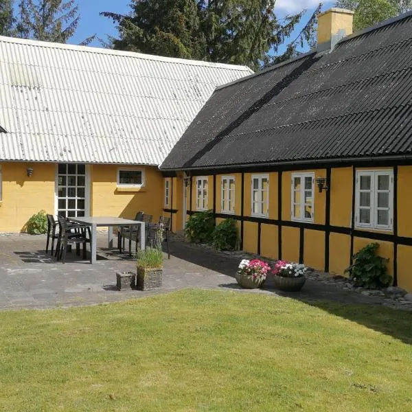 Fædrelandet Ferielejlighed & Turridning, hotel a Læsø