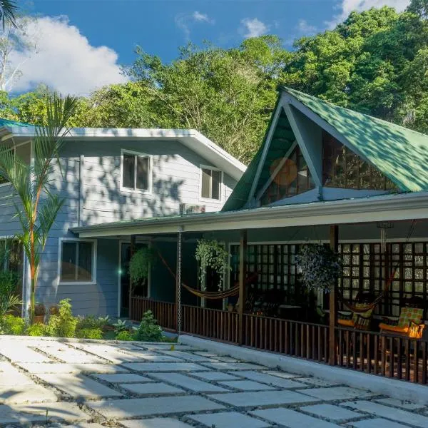 Casas Guaney, full furnished studios!, hotel v destinaci Manuel Antonio