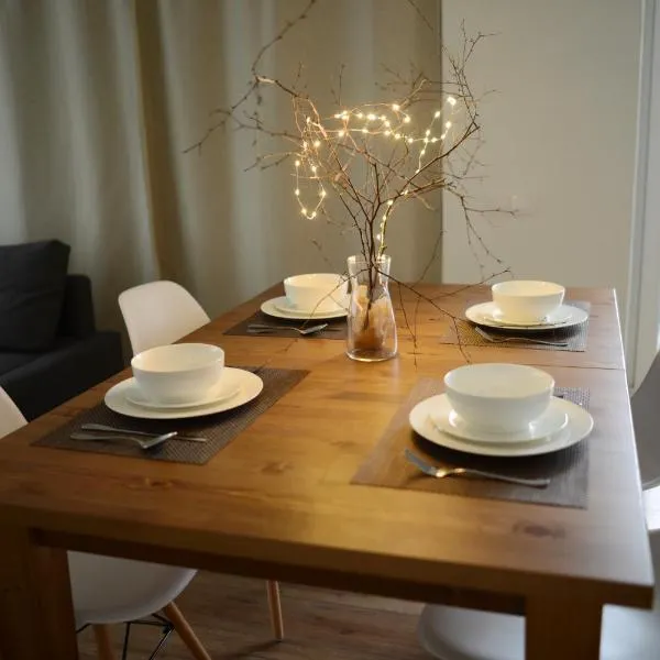 Juodrakantė & Neringa apartment, hótel í Juodkrantė