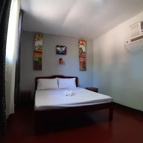OYO 671 Natua's Cabin, ξενοδοχείο σε Puerto Princesa City