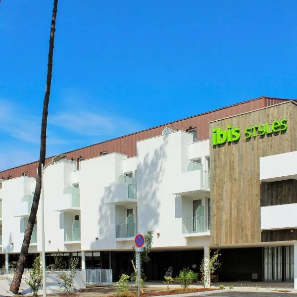 ibis Styles Arcachon Gujan Mestras, hôtel au Teich