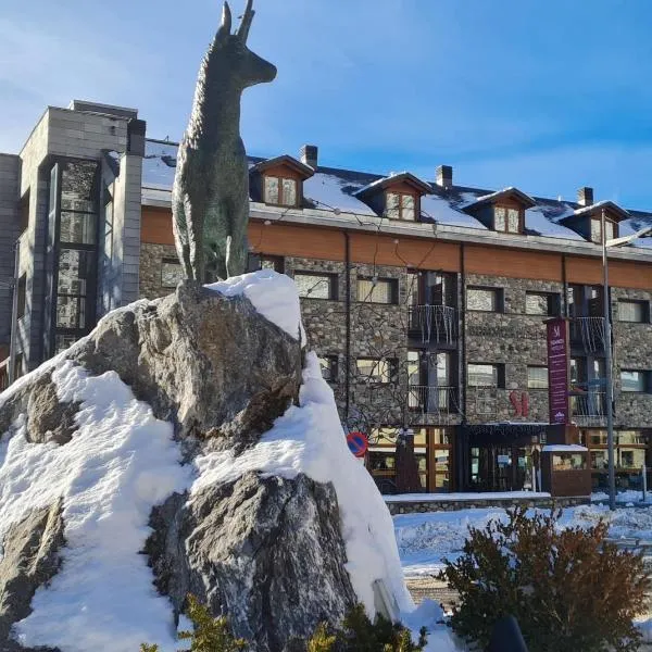 SOMMOS Hotel Aneto, hotel v destinaci Benasque