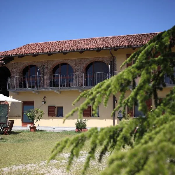 Al Casale B&B, hôtel à Cavallermaggiore