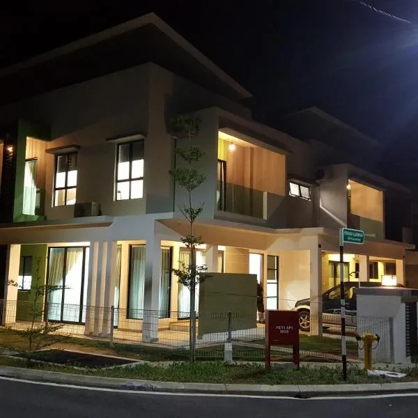Pangkor Happy Villa @ 88 Resort Villa Riadah, hôtel à Kampong Sungai Udang