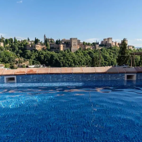 Apartamentos Montesclaros, hotel in Granada