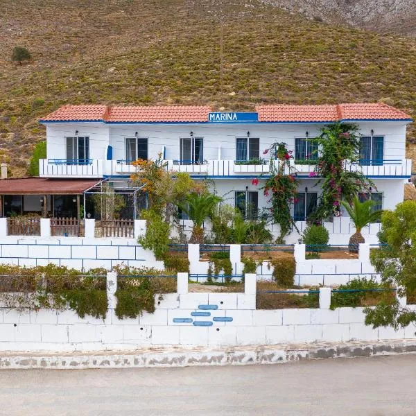 marina beach, hotel in Megálon Choríon